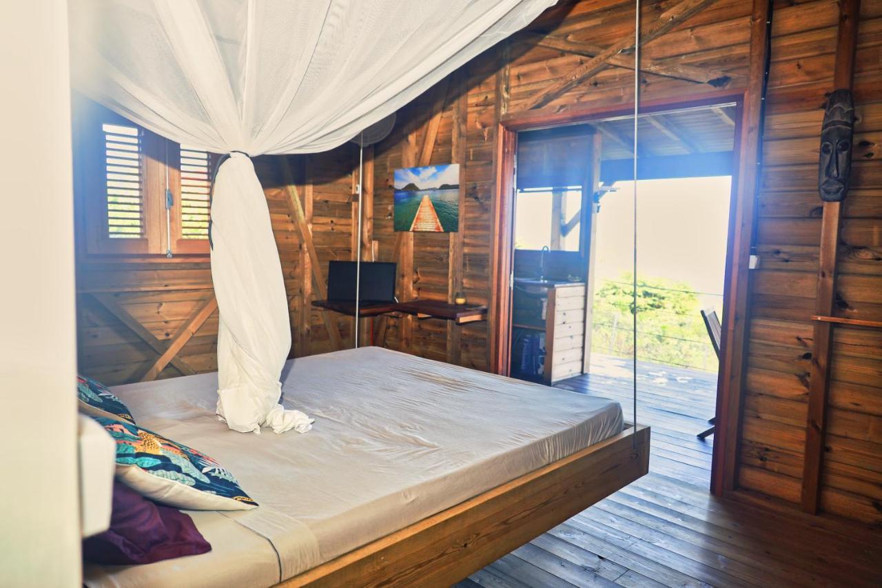 Ti Kaz Anoli Cottage En Bois Avec Vue Sur La Baie Terre-de-Bas 외부 사진