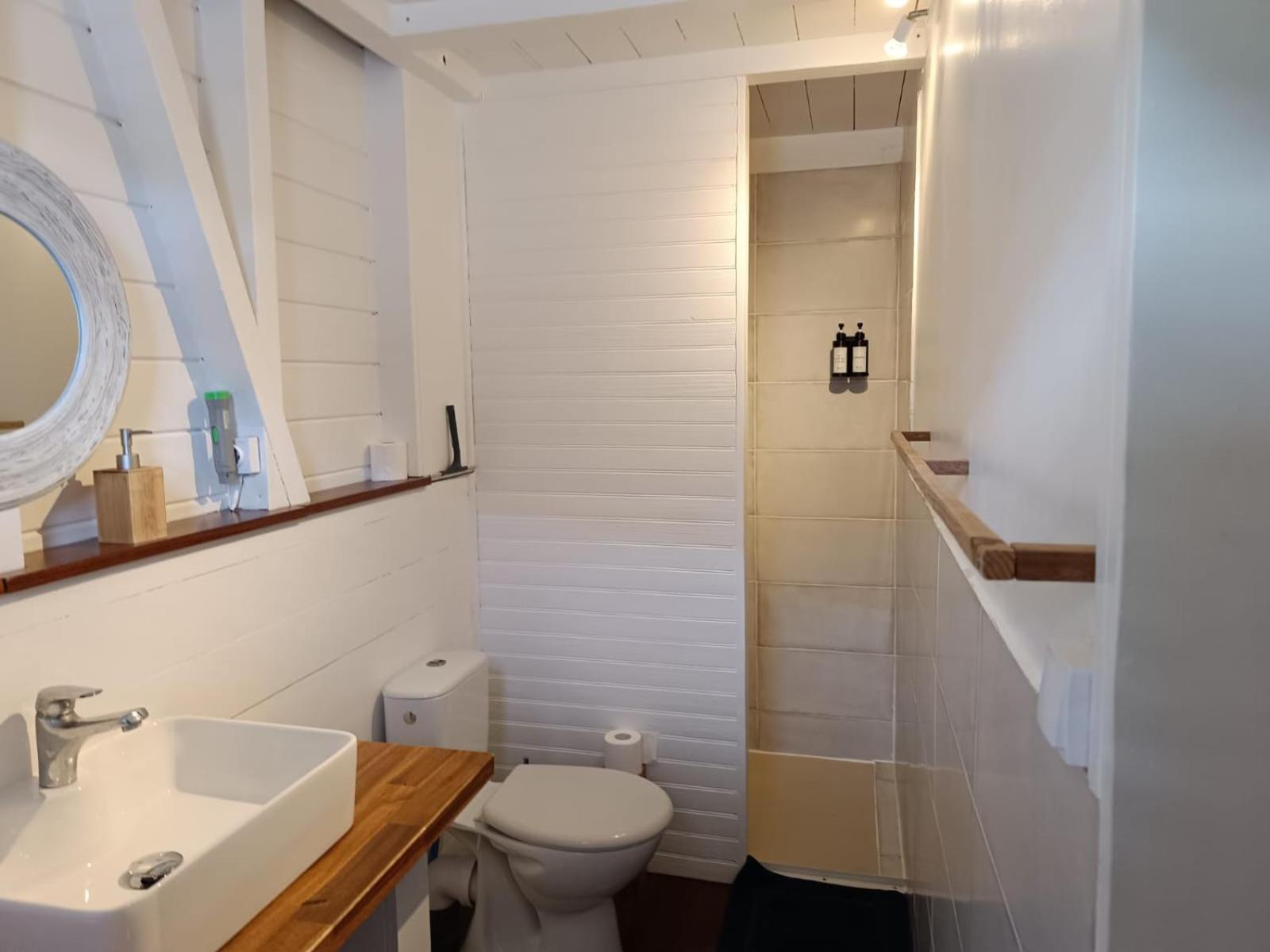 Ti Kaz Anoli Cottage En Bois Avec Vue Sur La Baie Terre-de-Bas 외부 사진